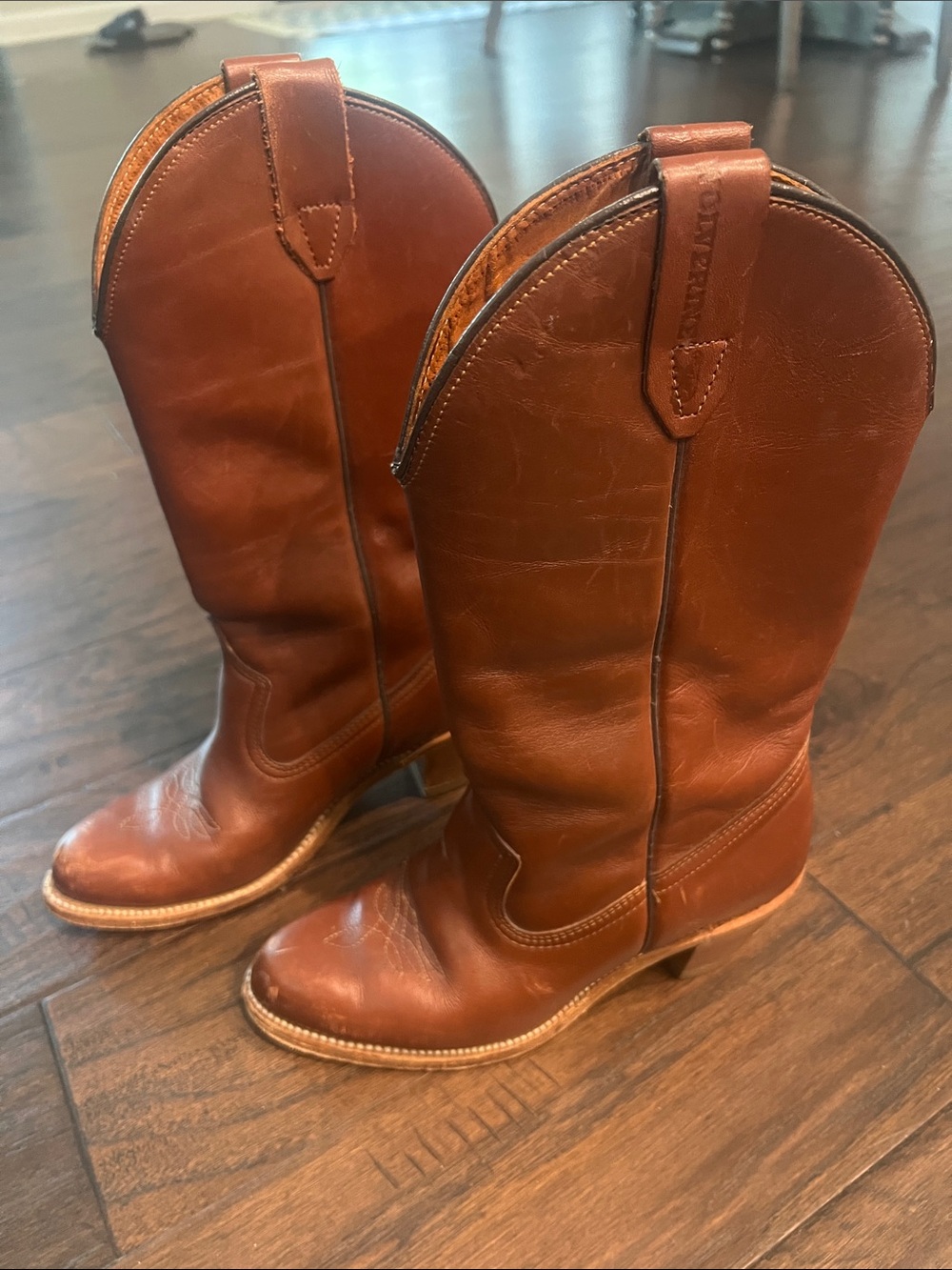 Wolverine Chestnut Brown Leather Western Heeled Boots 7.5